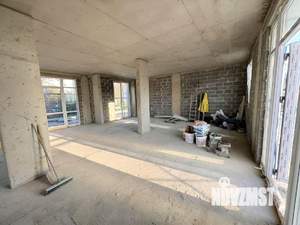 Дом 200м&sup2;, 2-этажный, участок 4 сот.  