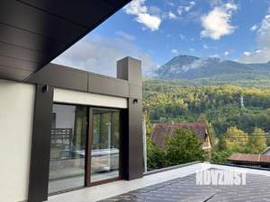 Дом 520м², 3-этажный, участок 6 сот.  