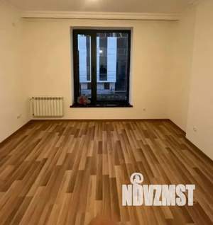 Дом 140м², 2-этажный, участок 4 сот.  