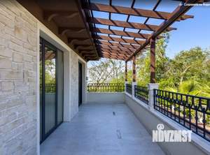 Коттедж 255м², 2-этажный, участок 4 сот.  