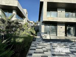 Коттедж 225м², 2-этажный, участок 6 сот.  