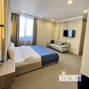 Дом 270м², 2-этажный, участок 7 сот.  