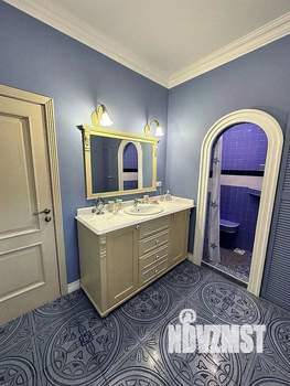 Дом 260м², 2-этажный, участок 15 сот.  