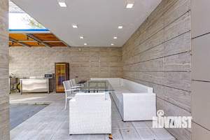 Дом 250м², 2-этажный, участок 7 сот.  