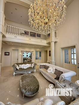 Дом 650м², 3-этажный, участок 16 сот.  