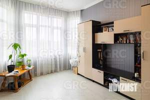 Дом 220м², 2-этажный, участок 15 сот.  