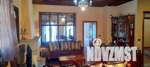 Дом 300м², 3-этажный, участок 30 сот.  