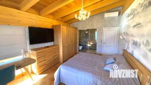 Дом 180м², 2-этажный, участок 4 сот.  