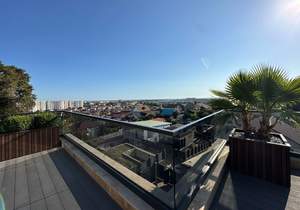 Дом 300м², 3-этажный, участок 5 сот.  