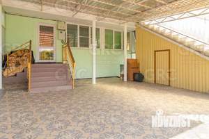 Дом 231м², 2-этажный, участок 6 сот.  