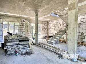 Коттедж 180м², 2-этажный, участок 6 сот.  