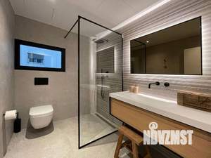 Дом 240м², 2-этажный, участок 6 сот.  