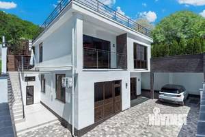 Дом 5м², 2-этажный, участок 4 сот.  