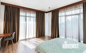 Дом 220м², 2-этажный, участок 8 сот.  