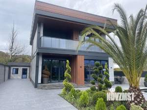 Дом 196м², 2-этажный, участок 6 сот.  