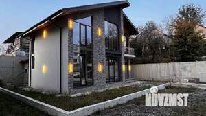 Дом 195м², 2-этажный, участок 4 сот.  