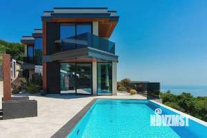 Дом 260м², 2-этажный, участок 7 сот.  