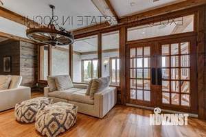 Дом 1254м², 2-этажный, участок 50 сот.  