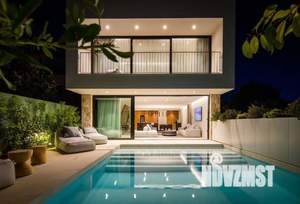 Дом 250м², 2-этажный, участок 7 сот.  