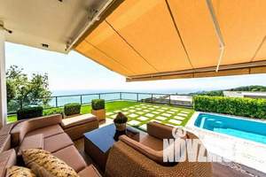 Дом 240м², 2-этажный, участок 10 сот.  