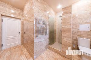 Дом 120м², 2-этажный, участок 6 сот.  