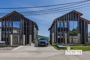 Дом 283м², 3-этажный, участок 5 сот.  