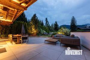 Дом 450м², 3-этажный, участок 9 сот.  