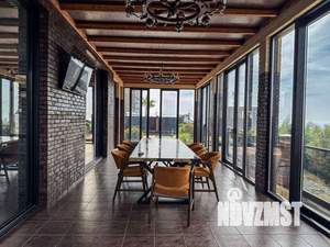 Дом 200м², 2-этажный, участок 5 сот.  