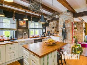 Коттедж 390м², 2-этажный, участок 10 сот.  