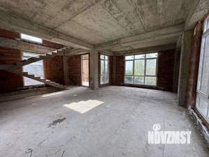 Дом 175м², 3-этажный, участок 5 сот.  