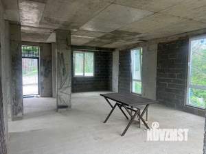 Дом 224м², 3-этажный, участок 5 сот.  