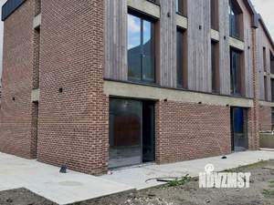 Дом 300м², 3-этажный, участок 5 сот.  