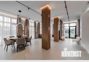 Дом 180м², 2-этажный, участок 7 сот.  