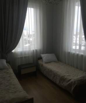 Дом 180м², 2-этажный, участок 5 сот.  