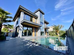 Коттедж 320м², 2-этажный, участок 7 сот.  