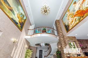 Дом 400м², 2-этажный, участок 11 сот.  