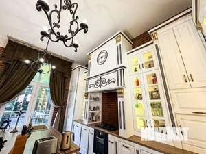 Дом 240м², 2-этажный, участок 7 сот.  