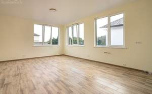 Дом 150м², 2-этажный, участок 4 сот.  