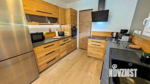 Дом 140м&sup2;, 2-этажный, участок 8 сот.  