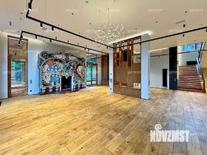 Дом 650м², 2-этажный, участок 30 сот.  