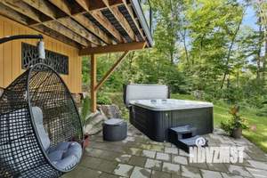 Дом 300м², 2-этажный, участок 7 сот.  