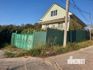 Дом 196м², 3-этажный, участок 4 сот.  