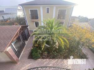 Дом 245м&sup2;, 3-этажный, участок 5 сот.  