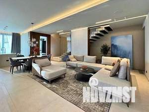 Дом 220м², 2-этажный, участок 7 сот.  