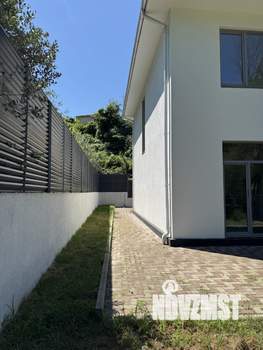 Коттедж 140м², 2-этажный, участок 4 сот.  