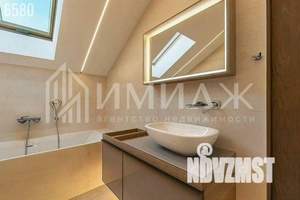 Дом 325м², 2-этажный, участок 15 сот.  