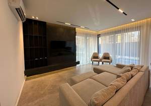 Дом 200м², 2-этажный, участок 6 сот.  