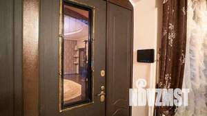 Дом 321м², 3-этажный, участок 12 сот.  