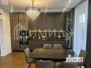 Дом 208м², 2-этажный, участок 5 сот.  