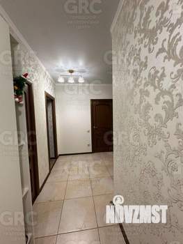 Дом 200м², 3-этажный, участок 5 сот.  